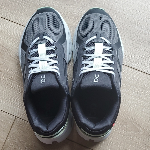 On Running Cloudrunner Womens Shoes Size 9 - Picture 8 of 11